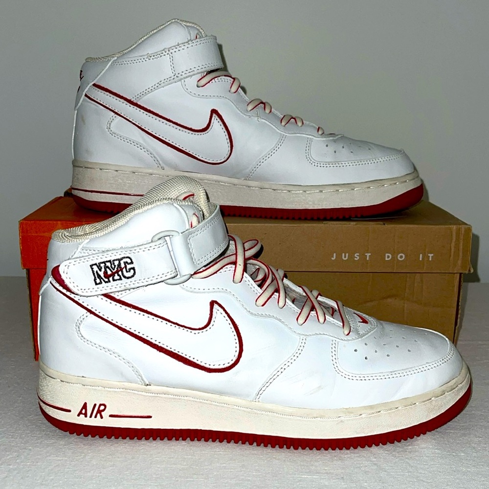 Men’s Nike NYC Air Force I 11.5